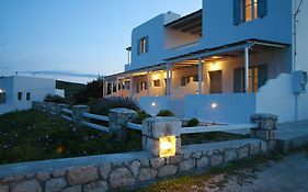 Pente Elies Milos
